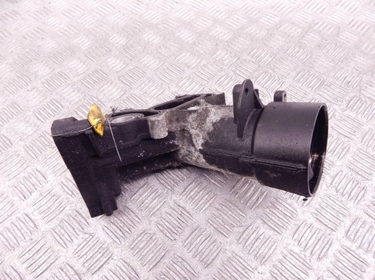 Корпус масляного фильтра BMW X5-series (E53) 11 42 7 805 408