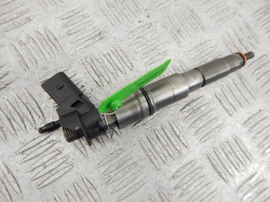 Форсунка BMW X3-series (E83) 13 53 7 792 721