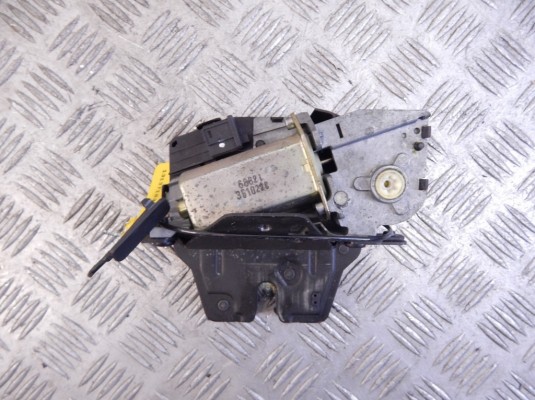 Замок багажника BMW X5-series (E53) 51 24 7 111 008