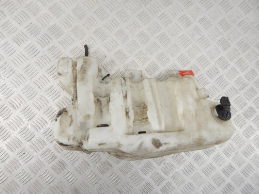 Бачок омывателя BMW 5-series (E39) 61 67 8 364 941
