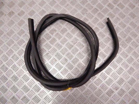 Уплотнитель BMW 5-series (E39) 51 72 8 259 993