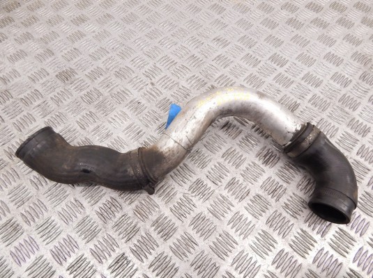 Патрубок интеркулера BMW 5-series (E39) 11 61 7 786 531