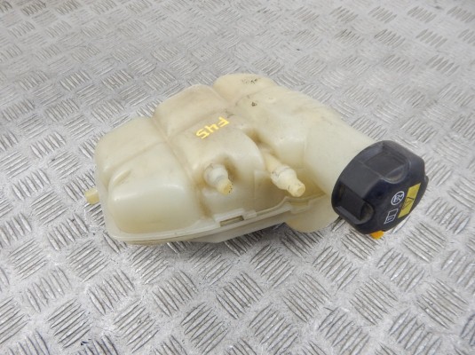 Бачок расширительный BMW 2-series (F45/46) 17 13 7 617 362 Бачок расширительный BMW 2-series (F45/46) 17 13 7 617 362