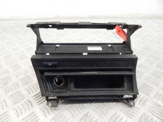 Рамка блока управления печки/климат-контроля BMW 3-series (E46) 8205377