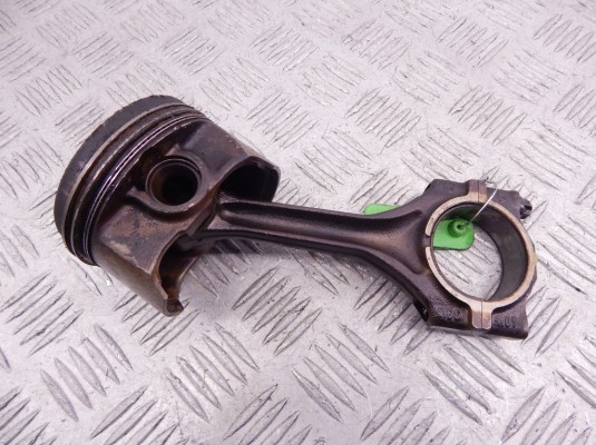 Поршень BMW 3-series (E36) 11 25 7 506 943