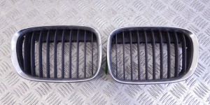 Решетка радиатора BMW 5-series (E39) 51 13 8 159 315