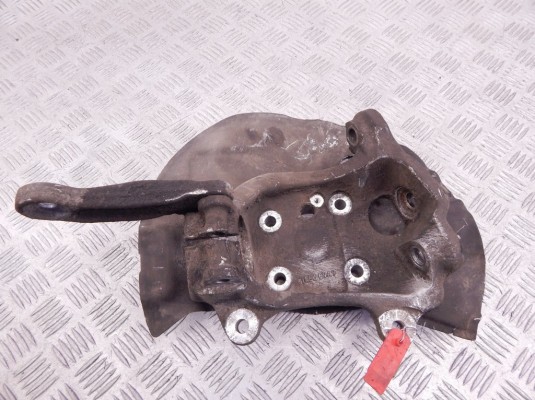 Ступица передняя левая BMW 5-series (E60/61) 31 21 6 760 953