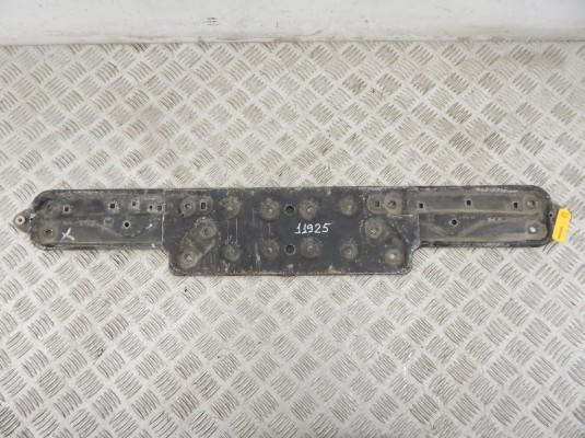 Кронштейн BMW 7-series (F01/02) 51 61 7 209 856