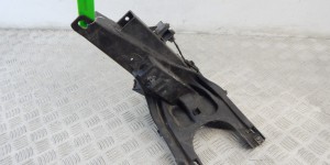 Кронштейн крепления крыла переднего левого BMW X5-series (E70) 51 65 7 157 983