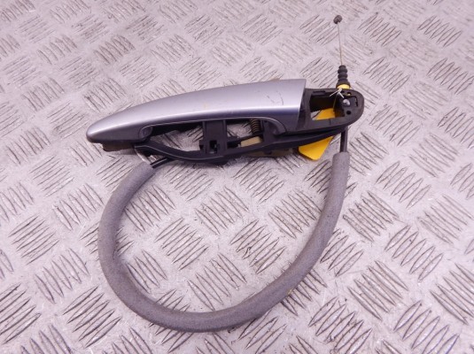 Ручка наружная передняя левая BMW 3-series (E46) 51 21 8 253 455
