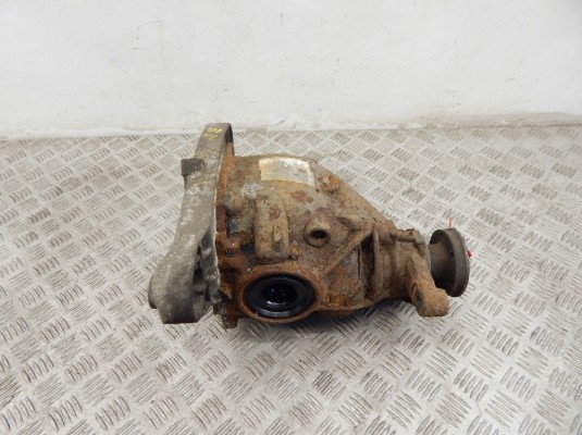 Редуктор заднего моста BMW 5-series (E39) 33 10 1 428 473 Редуктор заднего моста BMW 5-series (E39) 33 10 1 428 473