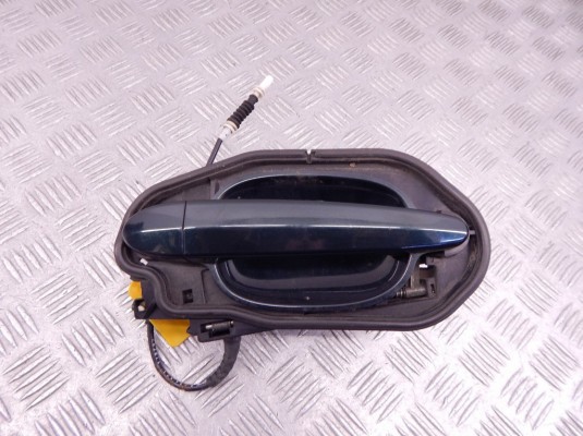 Ручка наружная задняя левая BMW 5-series (E60/61) 51 21 7 034 543 Ручка наружная задняя левая BMW 5-series (E60/61) 51 21 7 034 543