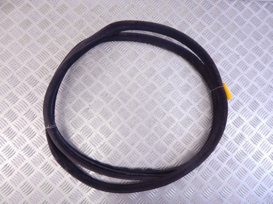 Уплотнитель BMW 7-series (E65/66) 51 72 7 044 943
