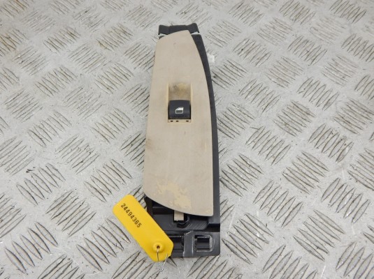 Блок управления стеклоподъемниками BMW 7-series (F01/02) 61 31 9 163 520 Блок управления стеклоподъемниками BMW 7-series (F01/02) 61 31 9 163 520