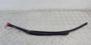 Щеткодержатель (поводок стеклоочистителя, дворник) BMW 5-series (E39) 61 61 8 209 879