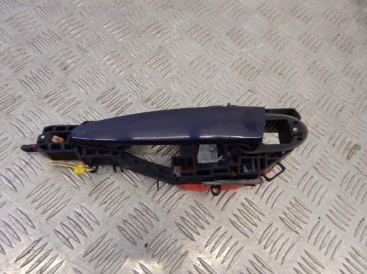 Ручка наружная передняя левая BMW 3-series (F30/31) 51 21 7 326 917