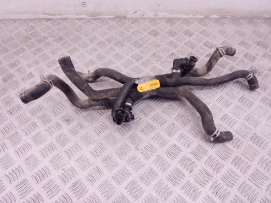 Патрубок отопителя (печки) BMW 7-series (F01/02) 64 53 9 119 169 Патрубок отопителя (печки) BMW 7-series (F01/02) 64 53 9 119 169