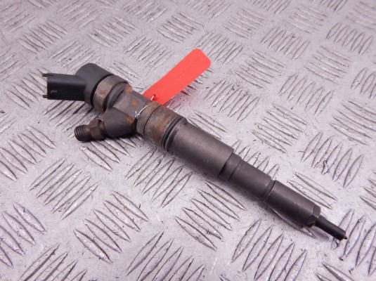 Форсунка BMW X5-series (E53) 13 53 7 785 984