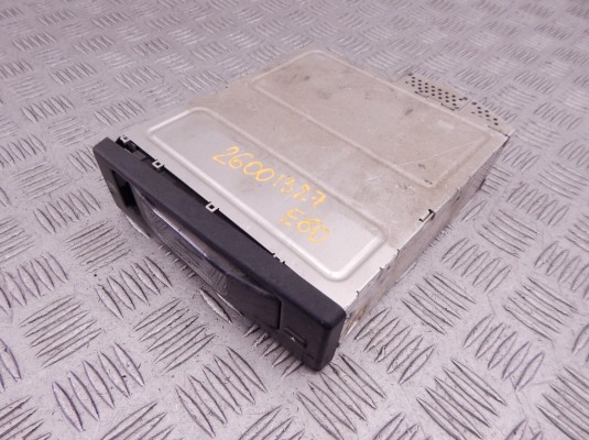 CD-чейнджер BMW 5-series (E60/61) 65 12 9 131 850 CD-чейнджер BMW 5-series (E60/61) 65 12 9 131 850
