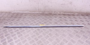 Молдинг стекла двери передней правой наружный BMW 5-series (E39) 51 21 8 159 236