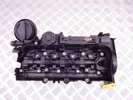 Клапанная крышка BMW 3-series (F30/31) 11 12 8 570 828