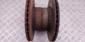 Диск тормозной передний BMW 5-series (E39) 34 11 6 767 061