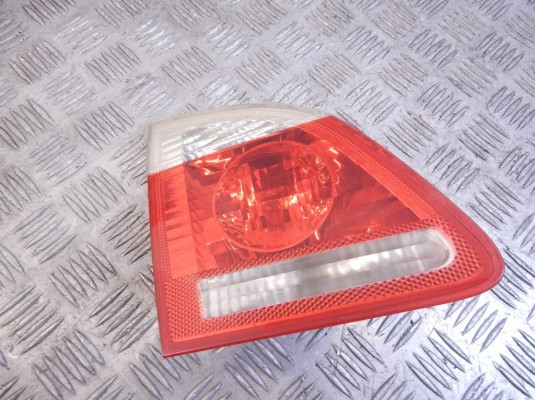 Фонарь крышки багажника левый BMW 5-series (E60/61) 63 21 6 925 893