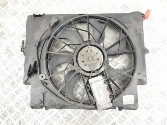 Вентилятор радиатора BMW 1-series (E87) 17 42 7 801 993
