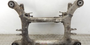 Балка подвески задняя BMW 7-series (F01/02) 33 31 6 794 666