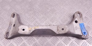 Кронштейн КПП BMW 3-series (E46) 22 31 1 094 684