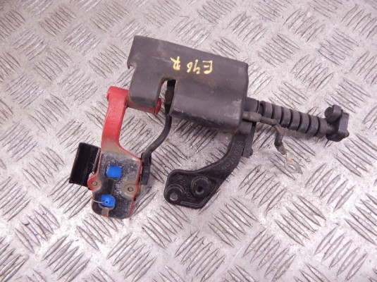 Петля крышки багажника BMW 3-series (E46) 51 24 8 254 016
