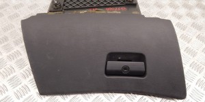 Бардачок BMW 5-series (E39) 51 16 7 143 320
