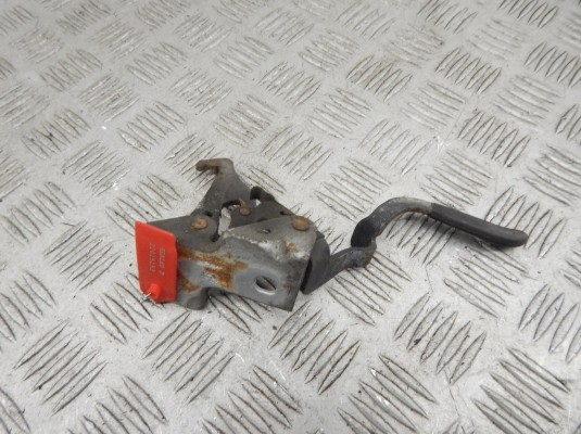 Крюк капота BMW 3-series (E46) 51 23 8 213 029