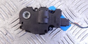 Моторчик заслонки печки BMW X5-series (E70) 64 11 9 321 034