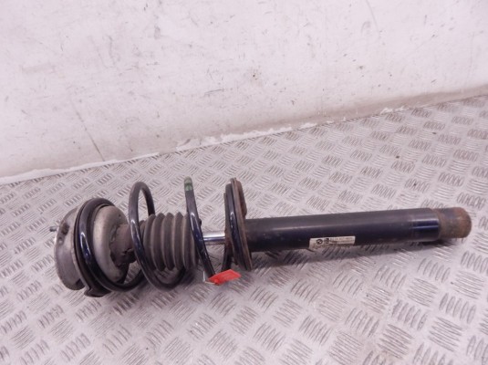 Стойка передняя левая BMW 3-series (E46) 31 31 6 759 095 Стойка передняя левая BMW 3-series (E46) 31 31 6 759 095