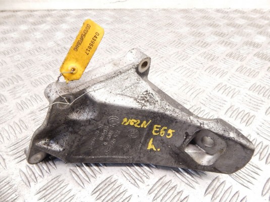 Кронштейн двигателя BMW 7-series (E65/66) 22 11 6 754 615