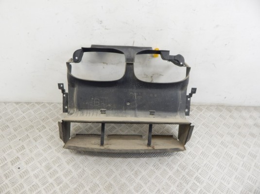 Воздухозаборник BMW 3-series (E46) 51 71 7 069 470