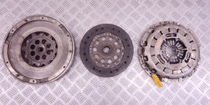 Маховик BMW 3-series (E46) 21 20 7 565 745 Маховик BMW 3-series (E46) 21 20 7 565 745