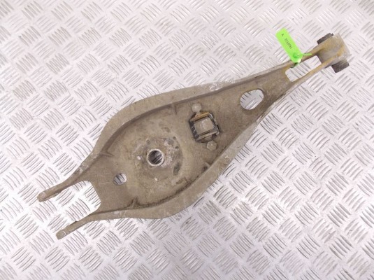 Рычаг задний левый BMW 3-series (E46)