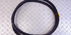 Уплотнитель BMW 7-series (E65/66) 51 72 7 044 943