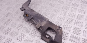 Крепление фары правой BMW 5-series (E39) 63 12 6 904 044 Крепление фары правой BMW 5-series (E39) 63 12 6 904 044