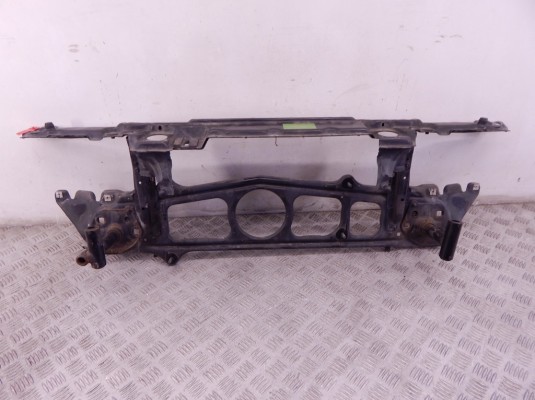 Передняя панель крепления облицовки (телевизор) BMW 5-series (E39) 51 71 8 159 610 Передняя панель крепления облицовки (телевизор) BMW 5-series (E39) 51 71 8 159 610