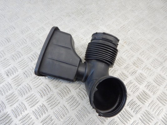 Гофра инжектора BMW 5-series (E60/61) 13 71 7 521 029