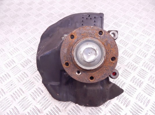 Ступица передняя левая BMW 3-series (E46) 31 21 1 096 429