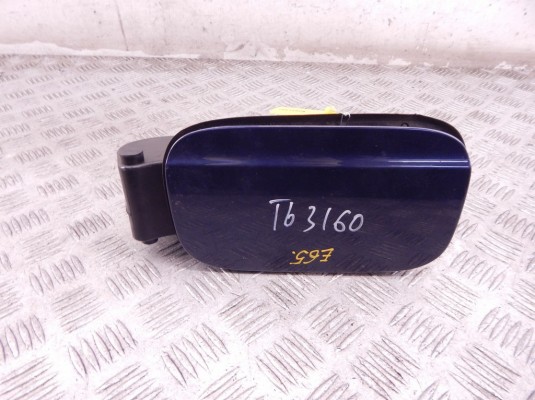 Лючок топливного бака BMW 7-series (E65/66) 51 17 7 003 915 Лючок топливного бака BMW 7-series (E65/66) 51 17 7 003 915