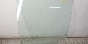 Стекло двери задней левой BMW X1-series (F48) Стекло двери задней левой BMW X1-series (F48)