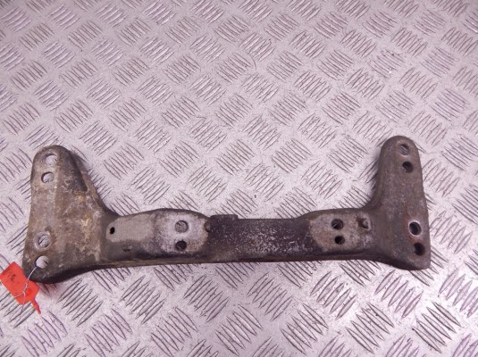 Кронштейн КПП BMW 3-series (E36) 24 70 1 136 499