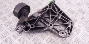 Кронштейн компрессора кондиционера BMW 5-series (E39) 64 55 2 246 146