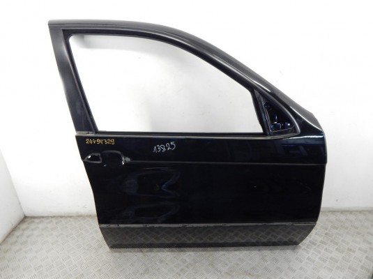 Дверь передняя правая BMW X5-series (E53) 41 51 8 256 824