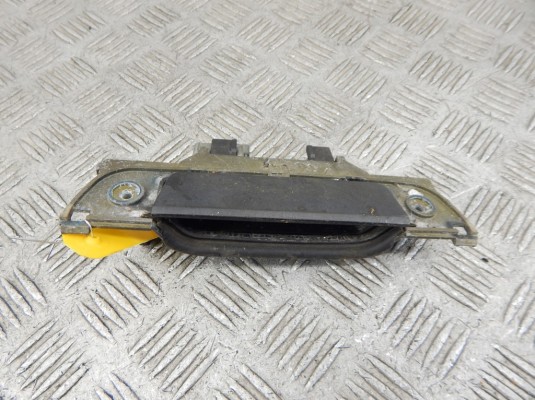 Ручка наружная задняя правая BMW 5-series (E34)